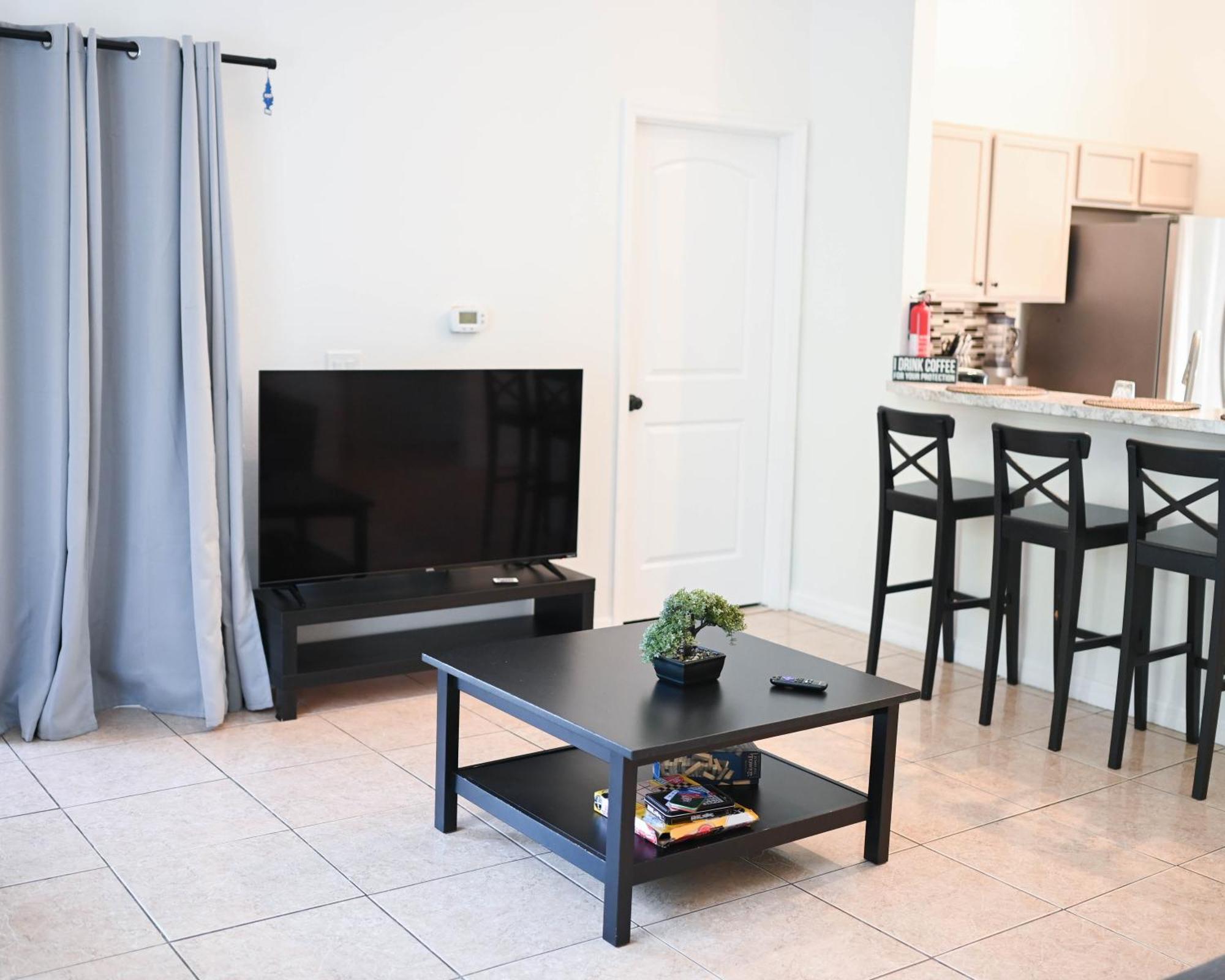 Away From Close To Parks - Pet Friendly
